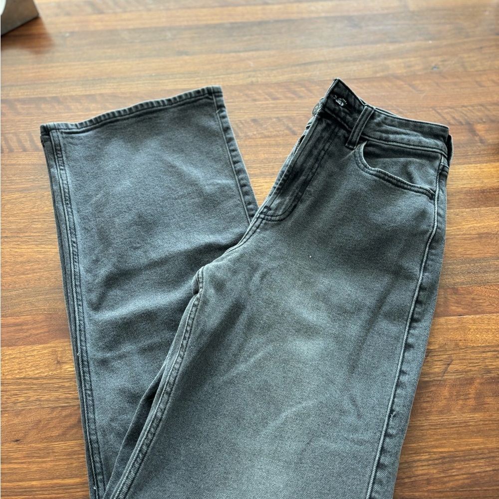 NWOT women’s Hollister jeans size 23R ultra high rise baggy